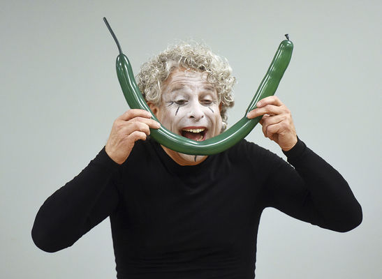 A mime speaks